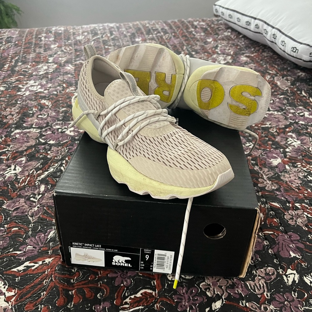 Sorel Kinetic Impact Lace Sneakers in Cream and Yellow